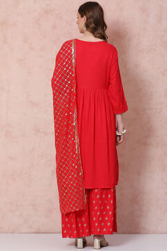 Red Flared Printed Suit Set image number 4