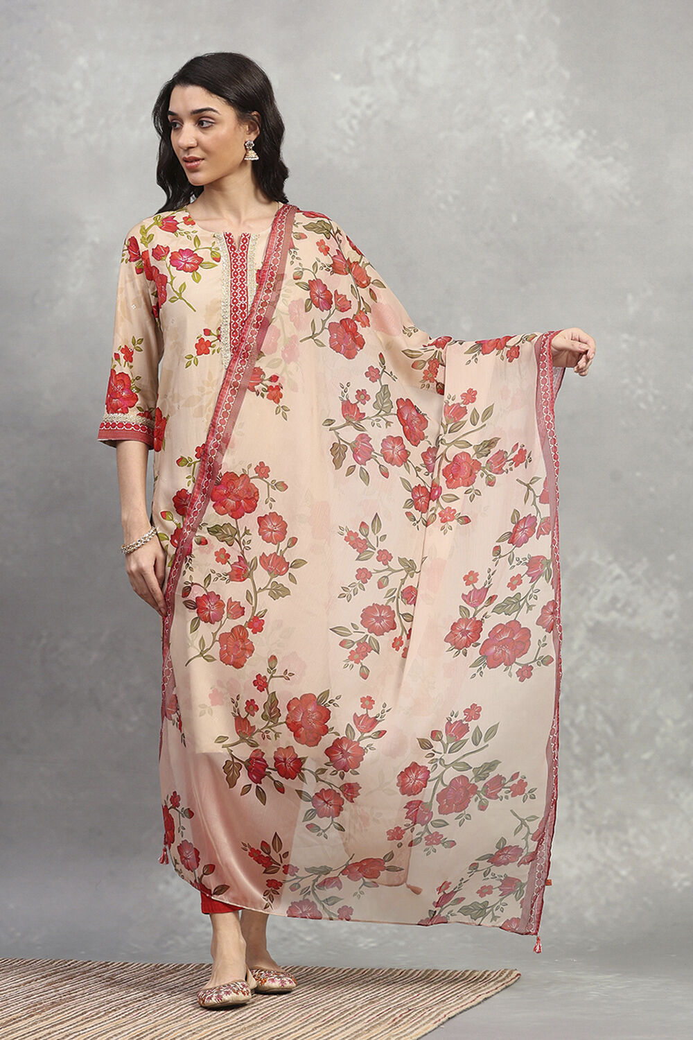 Gold Polyester Printed Dupatta image number 0