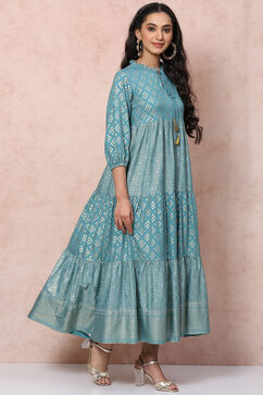 Green Viscose Rayon Tiered Dress image number 3