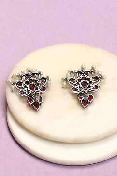 Red Alloy Earrings image number 2