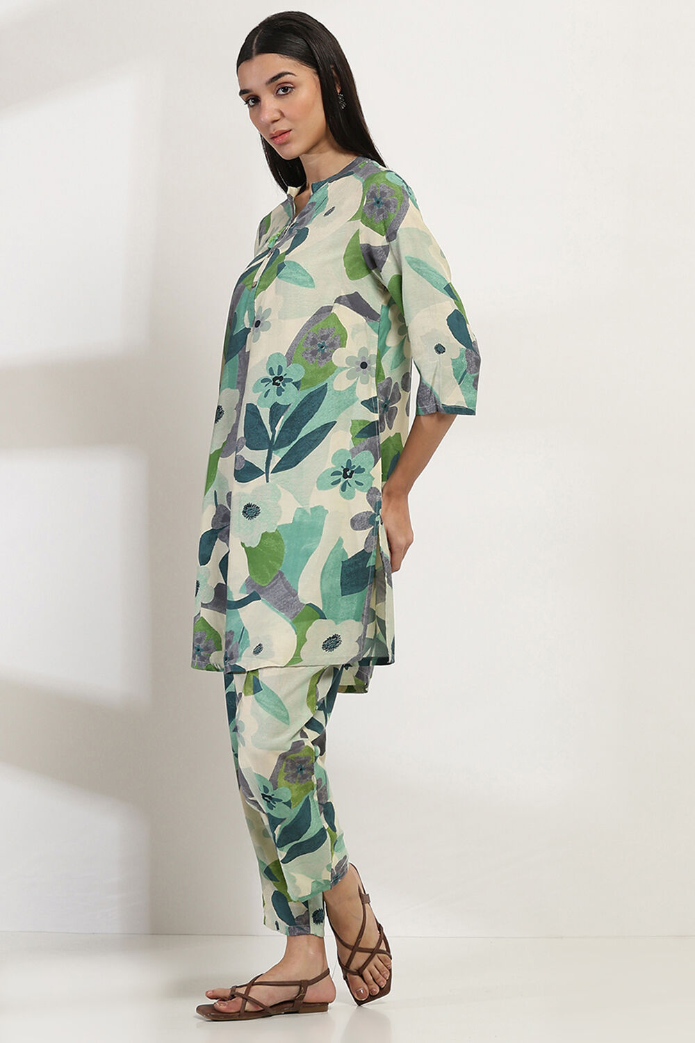 Aqua Printed Straight Co-ord Set image number 3