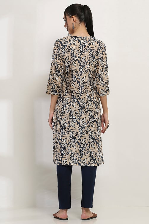 Blue and Beige Cotton Straight Kurta image number 3