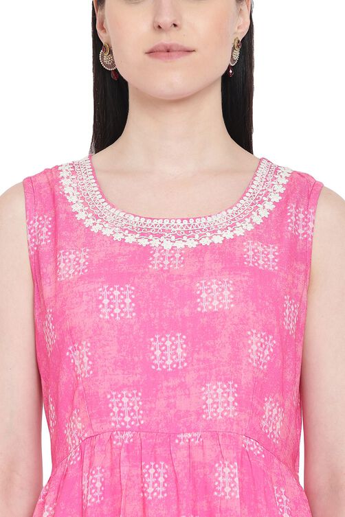 Pink Viscose Flared Kurta image number 1