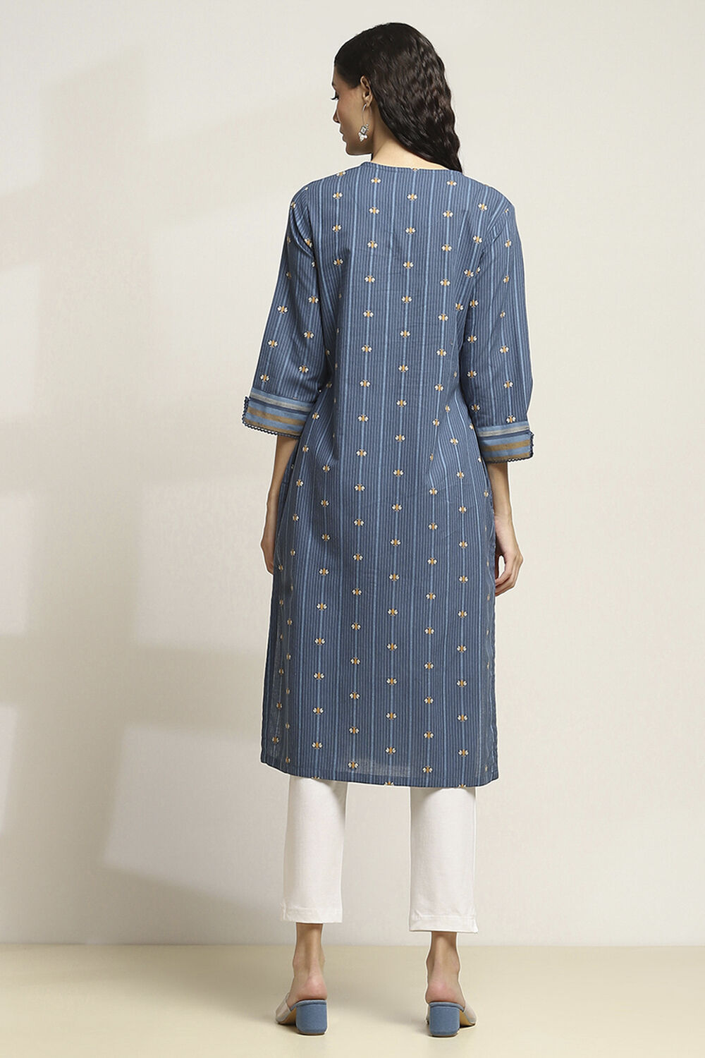 Indigo Cotton Yarn-Dyed Straight Kurta image number 3