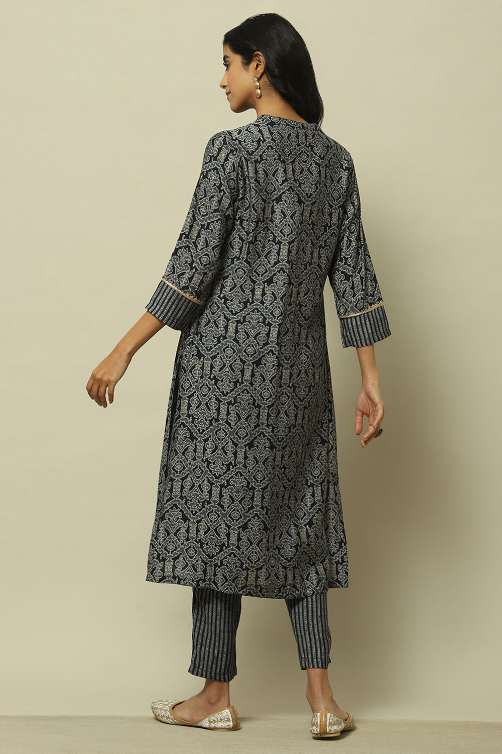 Navy Blue Viscose Printed Straight Kurta Set image number 4