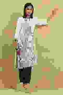 Off White Viscose Rayon Printed Straight Kurta image number 0