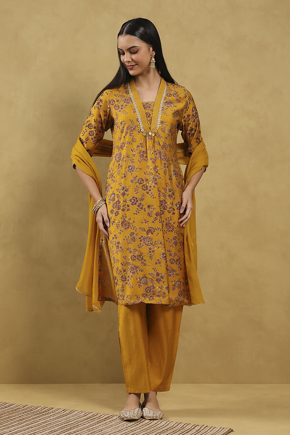 Pink Viscose Blend Printed Straight Suit Set image number 7