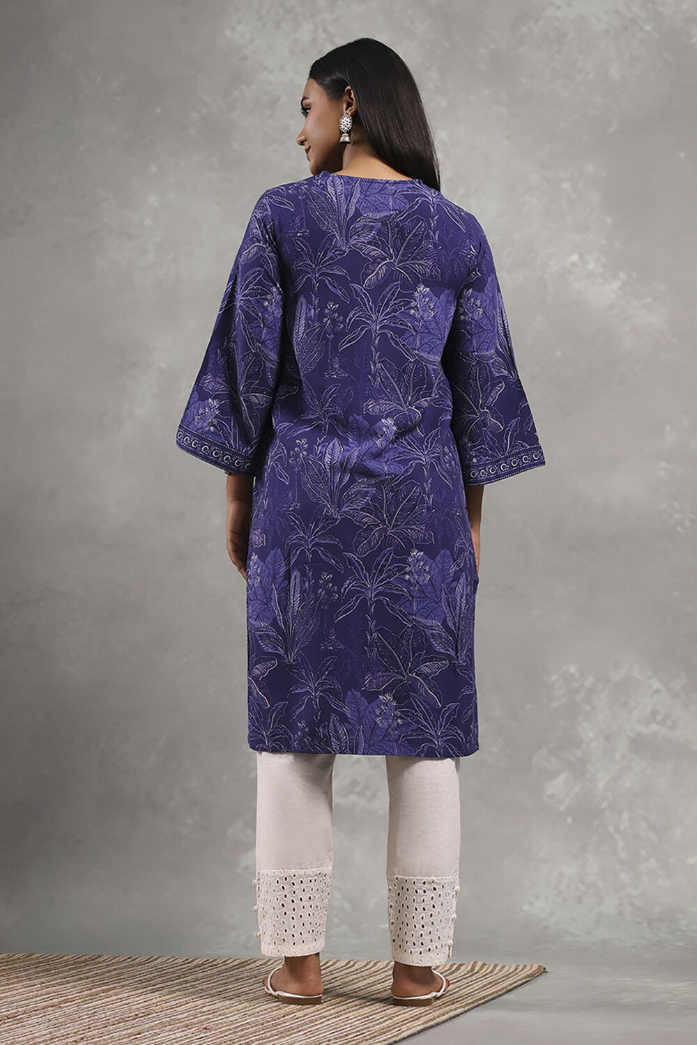 Blue Printed Straight Kurta image number 3