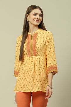 Yellow Polyester Straight Printed Top image number 5