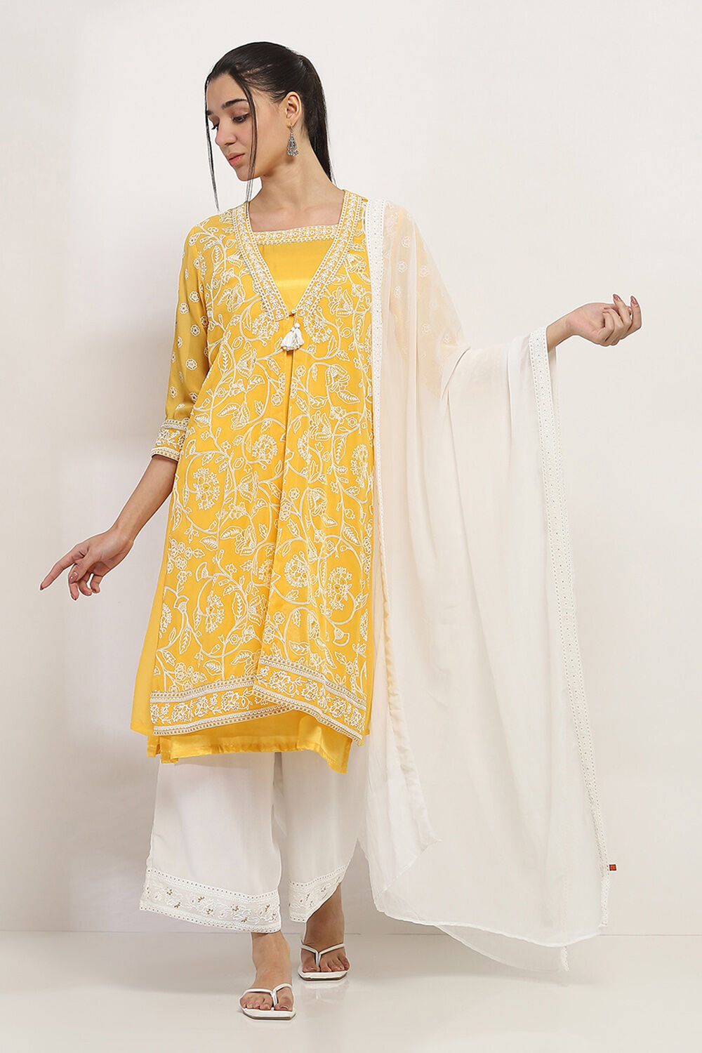 White  Dupatta image number 0