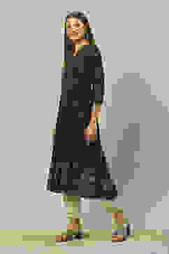 Black LIVA Tiered Printed Dress image number 2