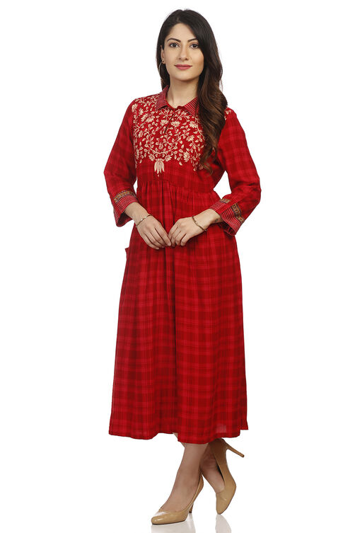 Maroon Flared Viscose Dress image number 3