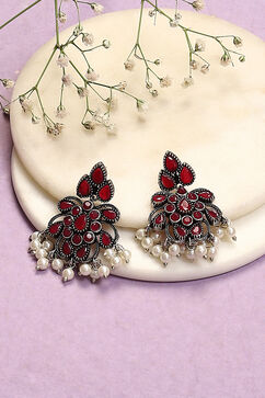 Red Alloy Earrings image number 0