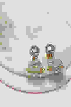 Gold Brass Jhumka image number 0