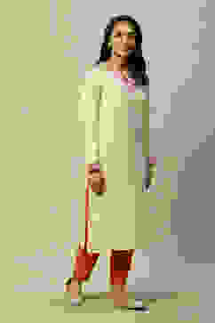 White Acrylic Straight Solid Kurta image number 4