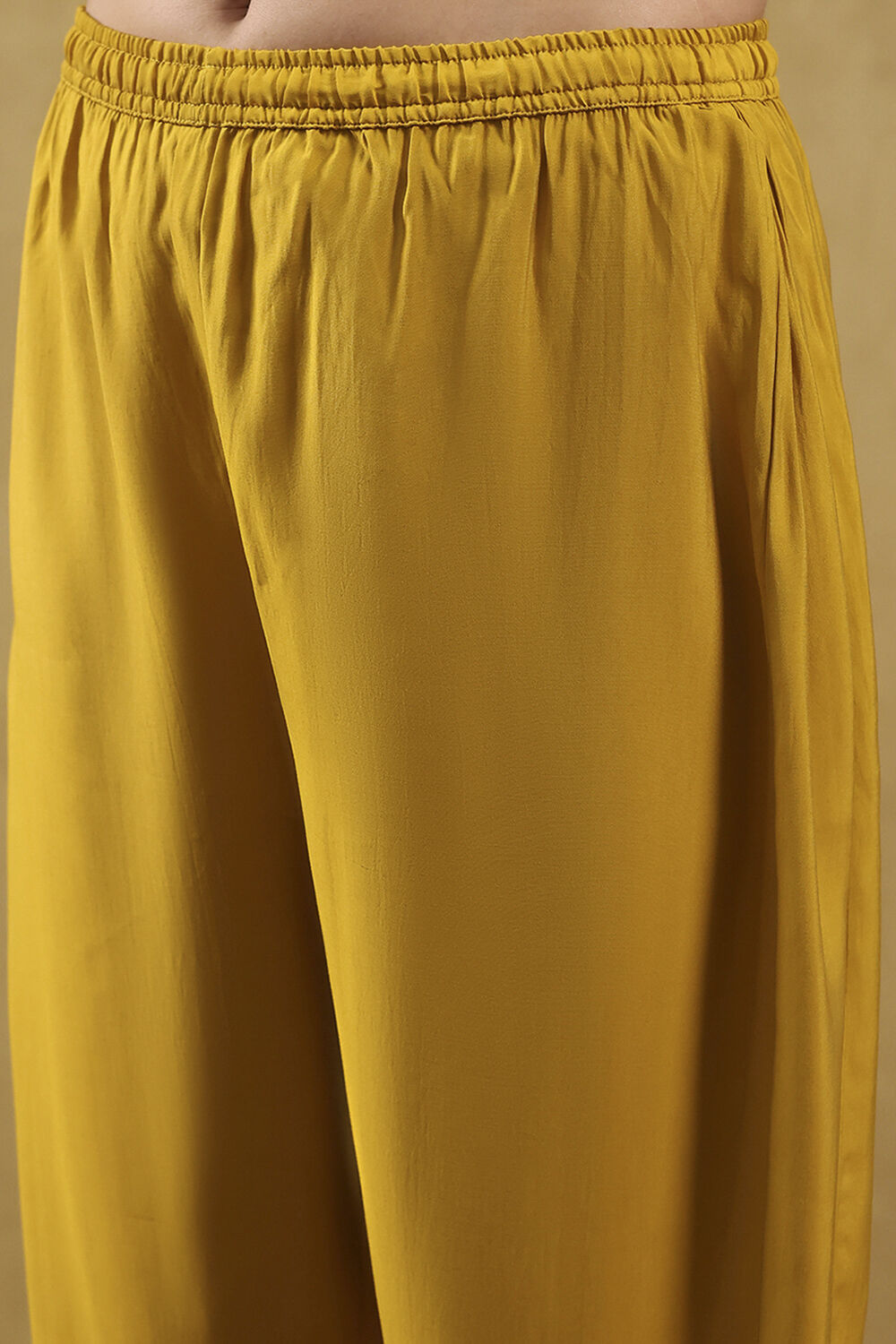 Mustard Viscose Blend Printed Straight Suit Set image number 2