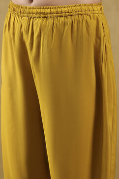 Mustard Viscose Blend Printed Straight Suit Set image number 2