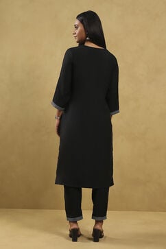 Black Viscose Blend Solid Straight Suit Set image number 4