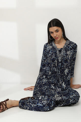 Rangriti Navy Viscose Rayon Kalidar Kurta Sets in Navy