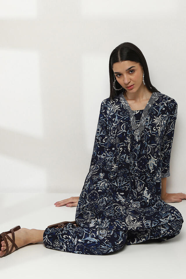 Rangriti Navy Viscose Rayon Kalidar Kurta Sets in Navy
