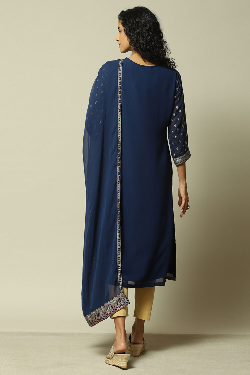 Indigo Polyester Printed Dupatta image number 2