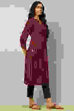 Red Viscose Blend Striped Straight Kurta image number 4