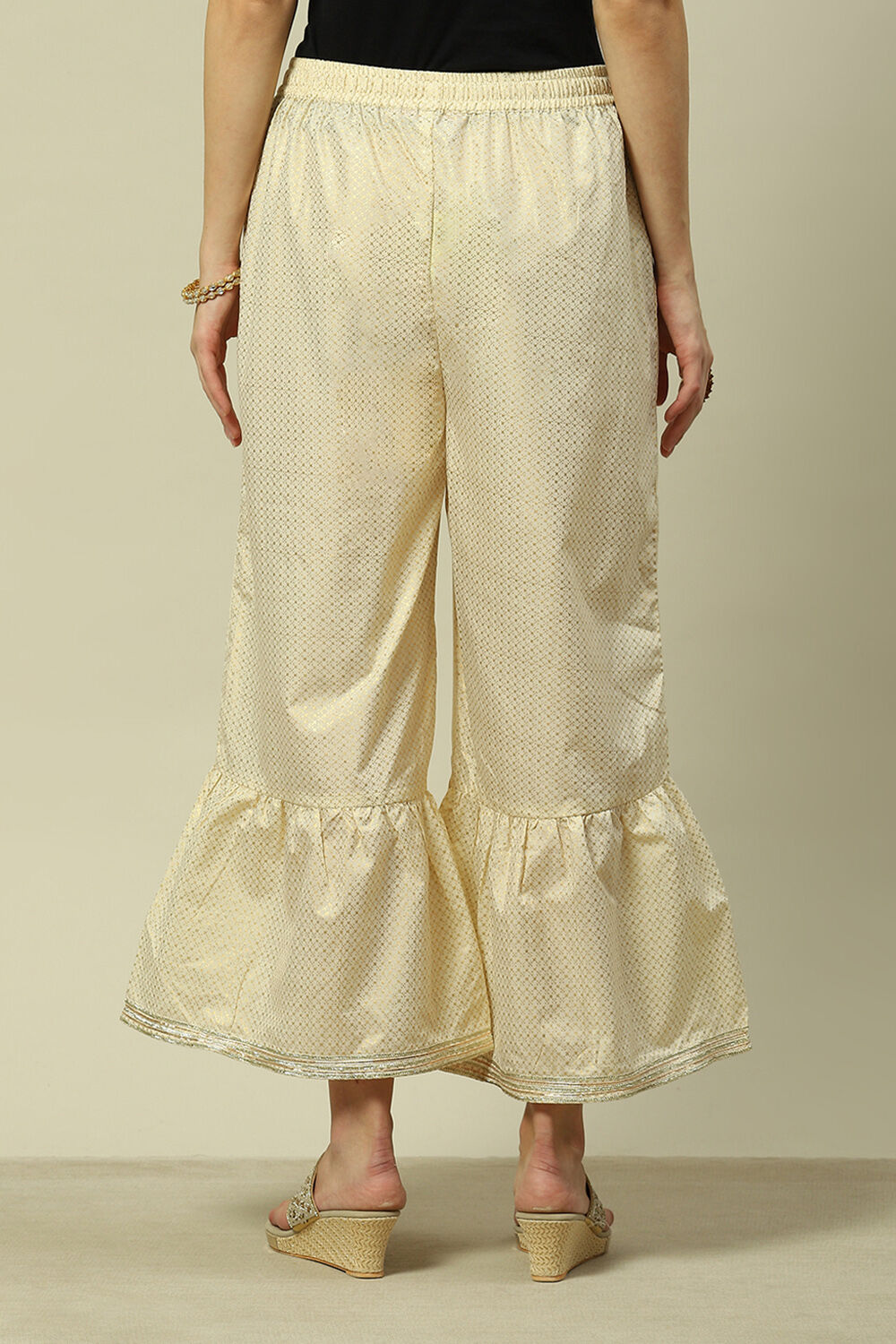 Off-White Printed Loose Fit Sharara image number 4