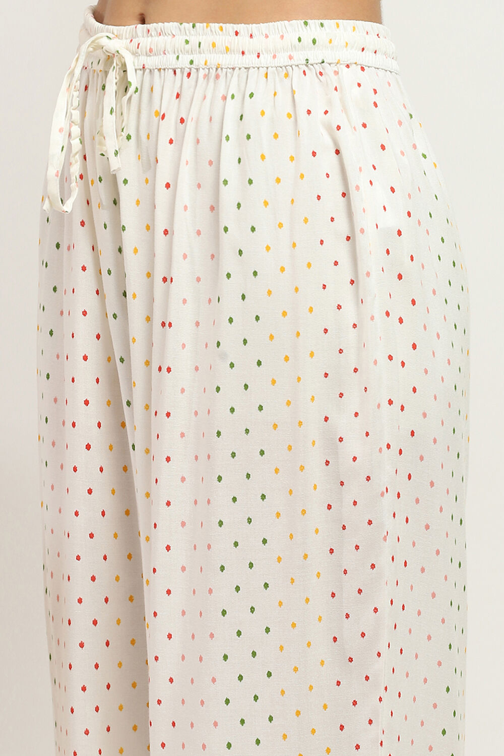 White Viscose Rayon Gathered Set image number 2