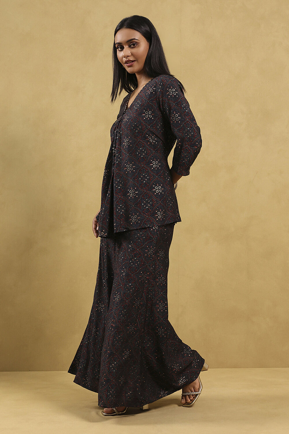 Blue Viscose Blend Printed Front Open Kurta Palazzo Set image number 3
