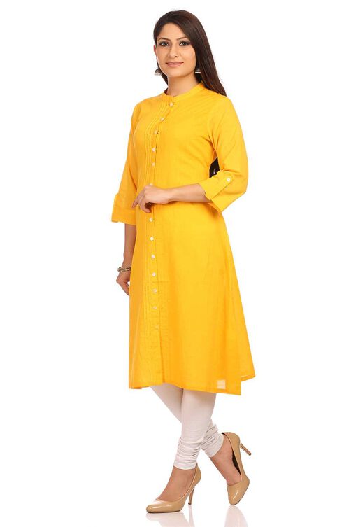 Yellow Straight Cotton Kurta image number 1