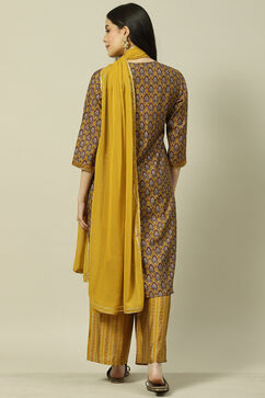 Yellow Cotton Blend Woven Straight Kurta Suit Set image number 4