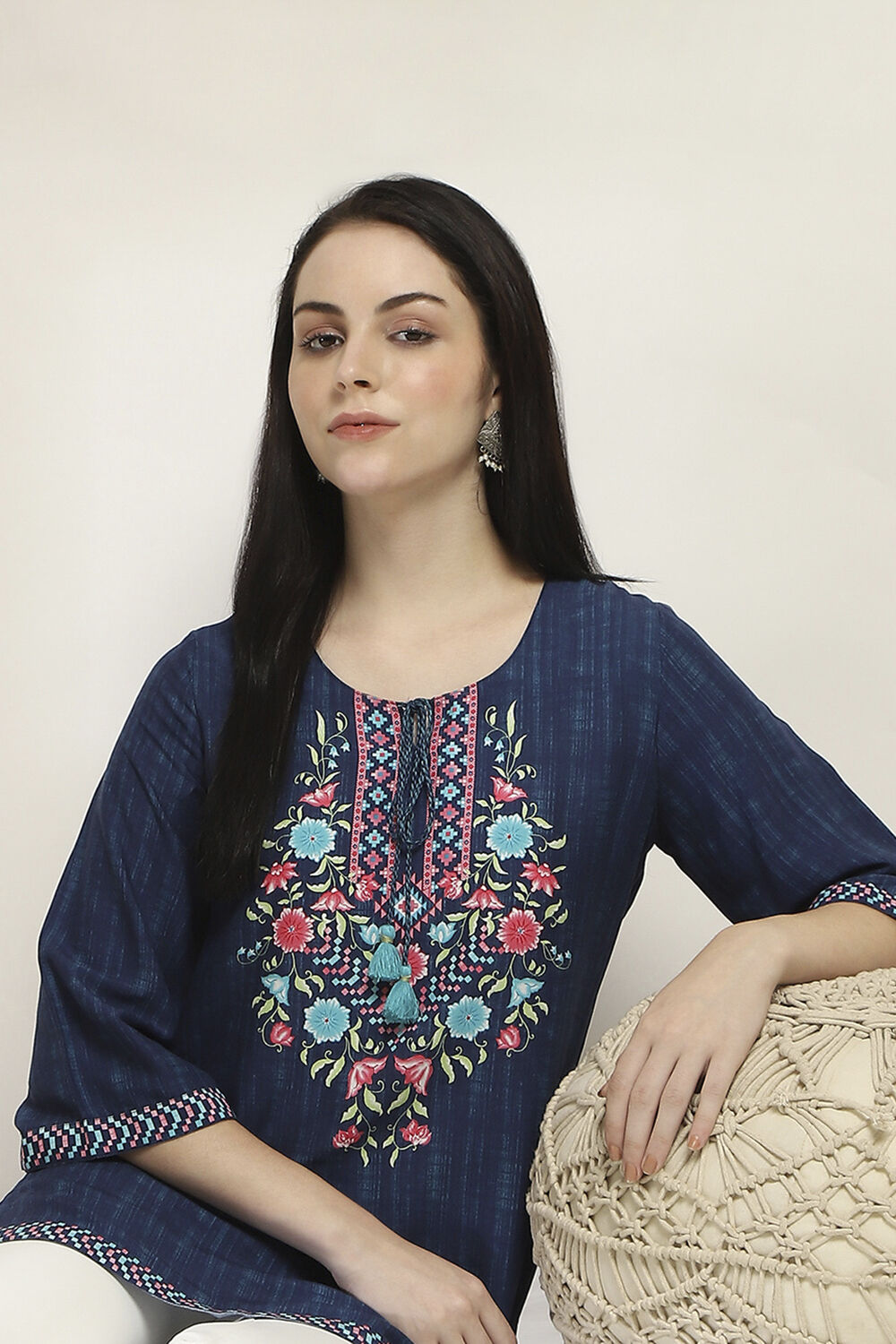 Navy Viscose Rayon Straight Kurti image number 6