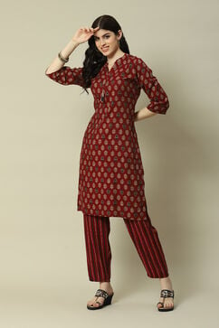 Red Cotton Blend Straight Printed Kurta Palazzo Suit Set image number 0