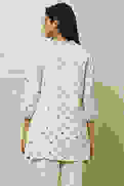 Off-White Geometric Printed Straight Indie Top image number 3