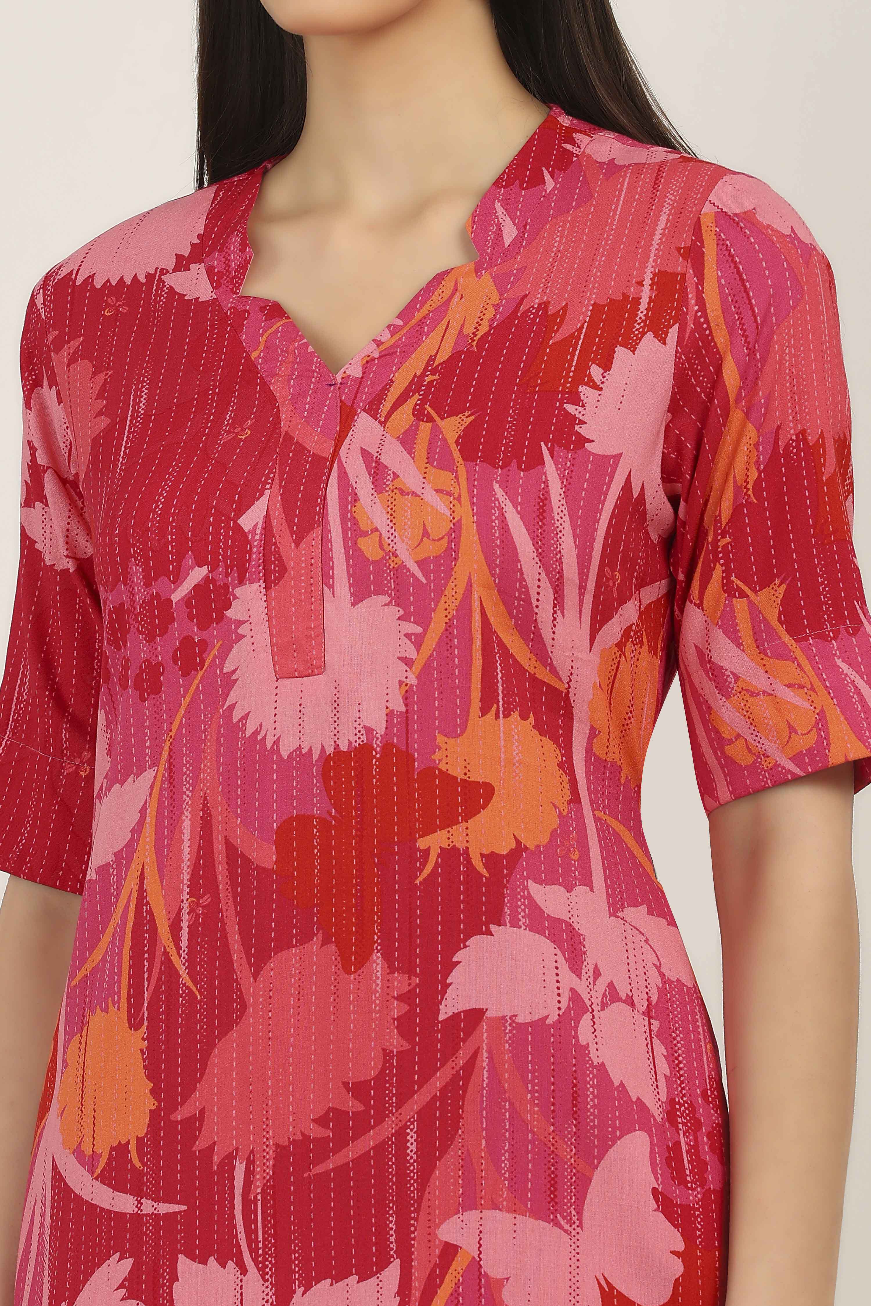 Green Rayon Straight Kurtas image number 1