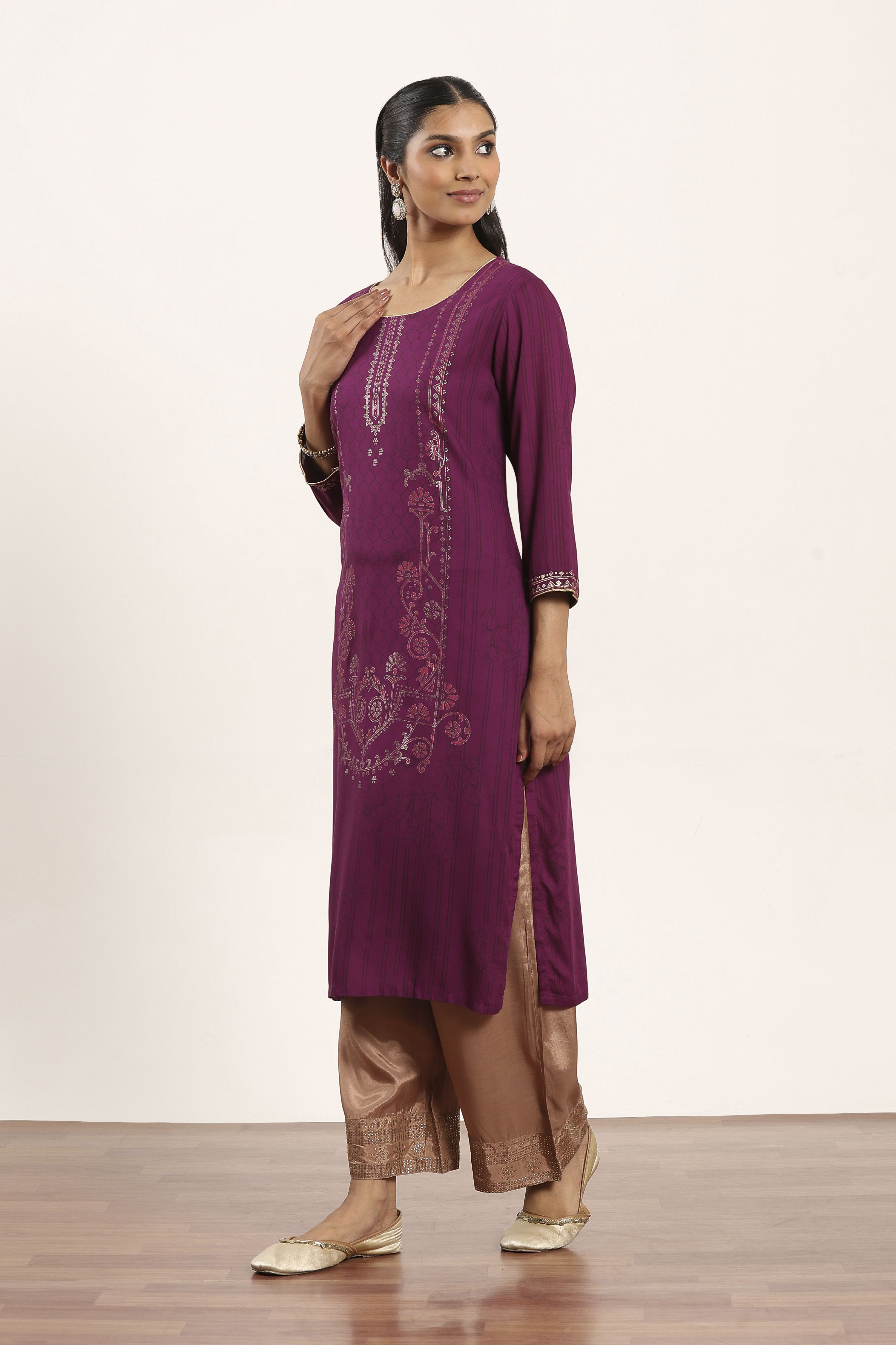 Purple Viscose Rayon Straight Kurta Pants Set image number 3