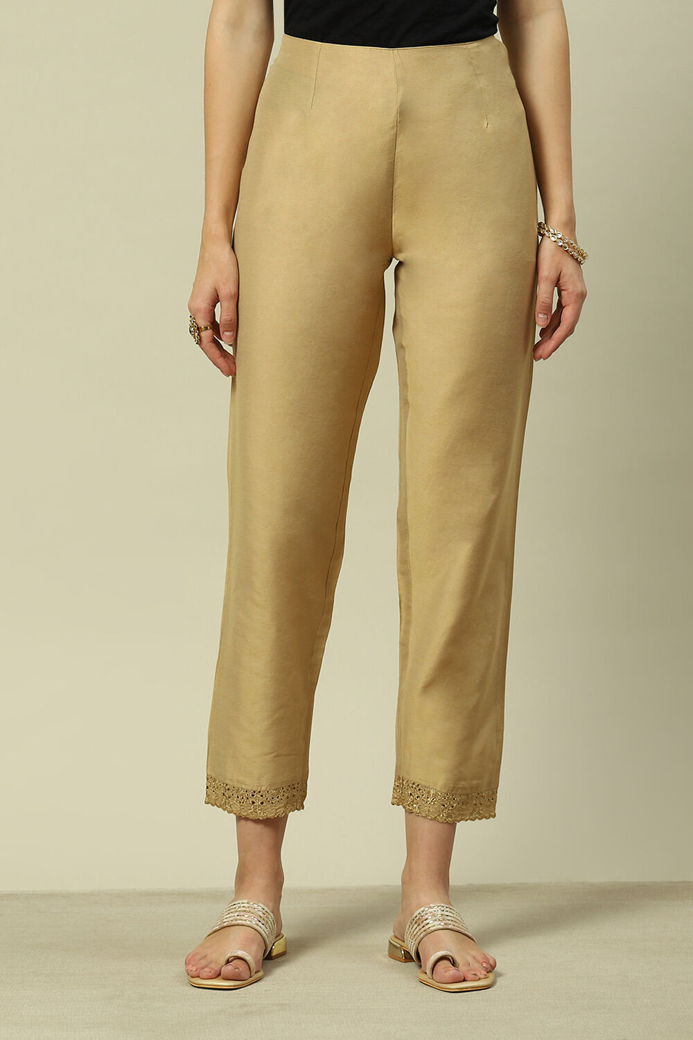 Gold-Toned Viscose Yard-Dyed Slim Fit Pants image number 5