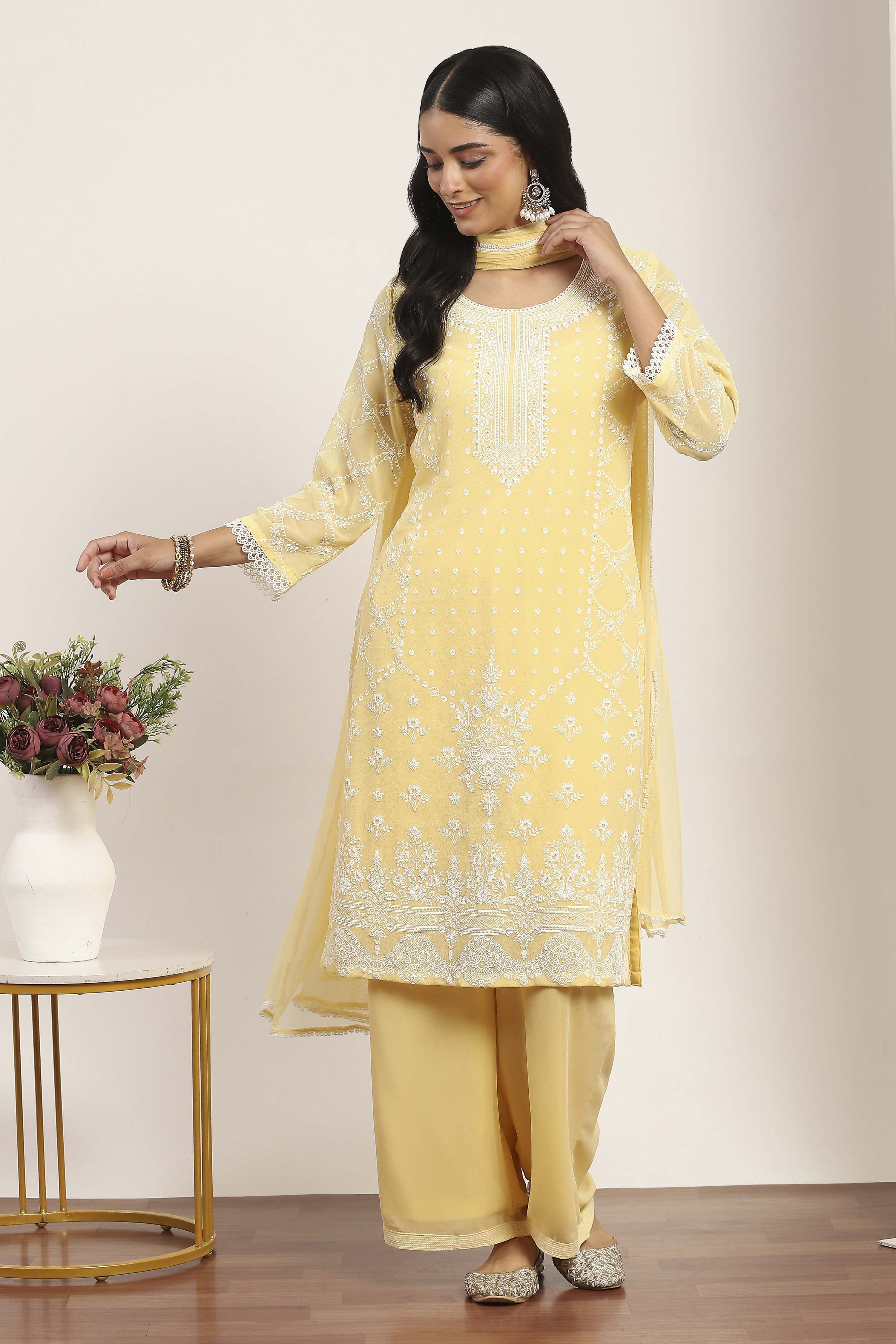 Yellow Polyester Straight Suit Sets image number 0