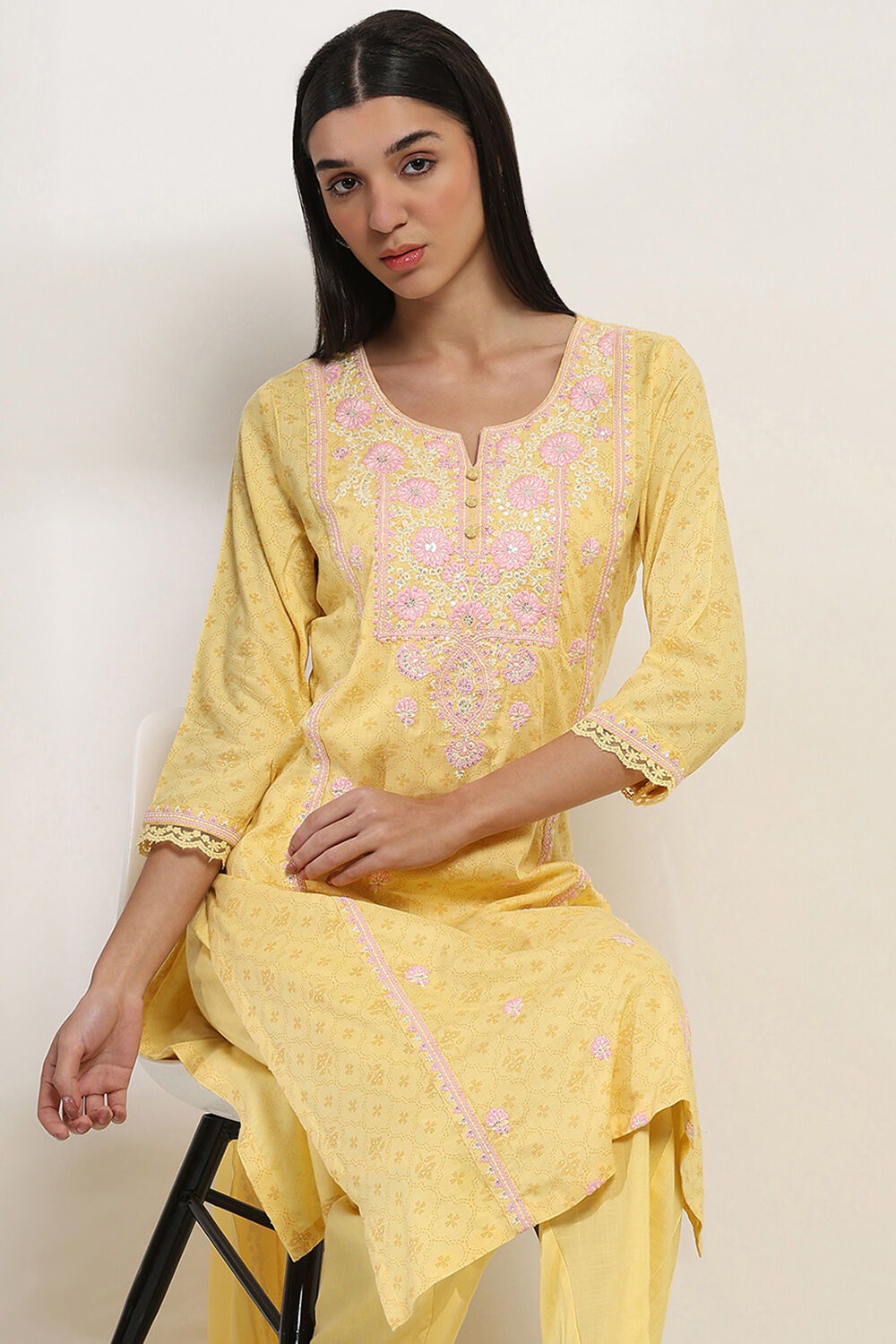 Yellow Printed Straight Suit Set image number 7