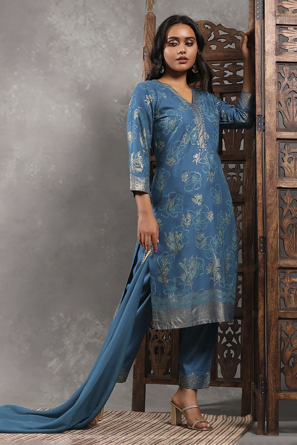 Green Viscose Rayon Printed Straight Suit Set image number 0