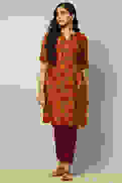 Mustard Yellow Floral Printed Straight Kurta image number 5