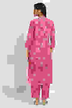 Onion Pink Viscose Blend Gathered Printed Kurta Salwar Suit Set image number 4