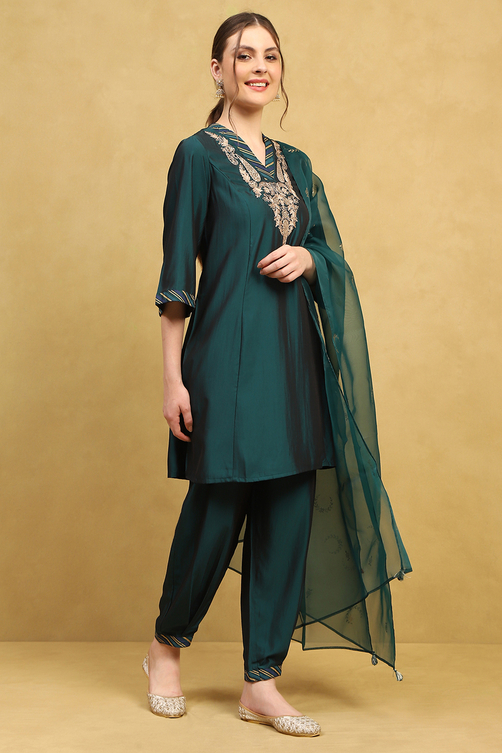 Deep Green Polyester Blend Embroidered A-Line Suit Set image number 5