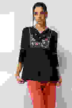 Black Solid Gathered Straight Top image number 5