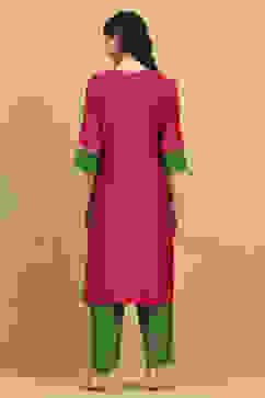 Pink Viscose Blend Solid Straight Suit Set image number 4