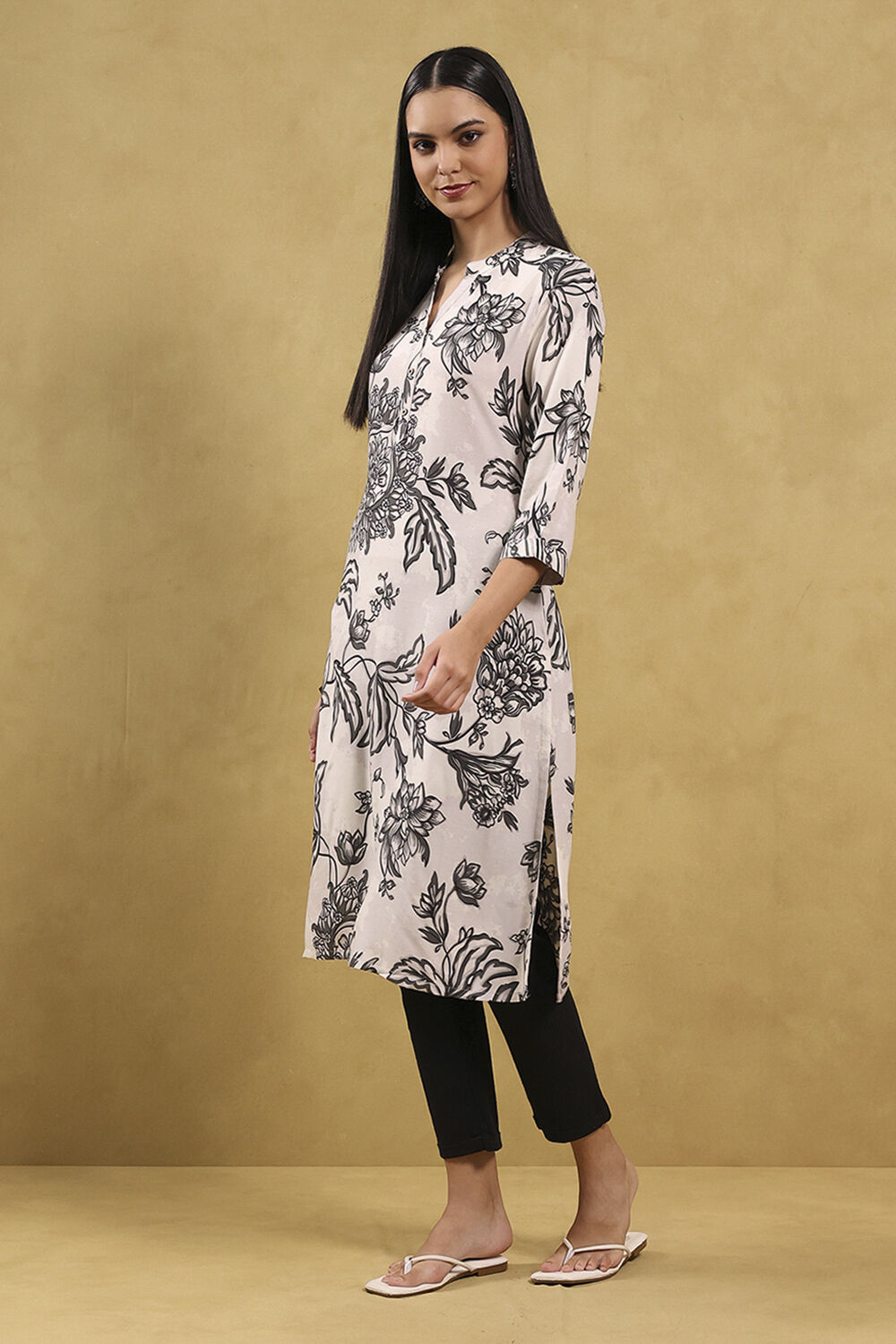Sea Green Printed Straight Kurta image number 2