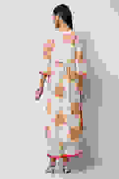 Peach-Toned Floral Printed Gathered Suit Set image number 4