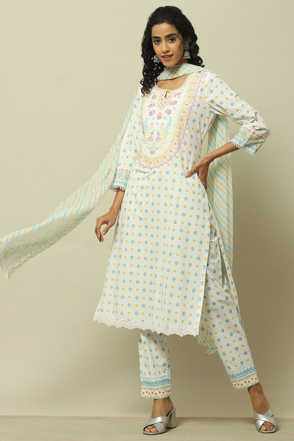 White Cambric Printed Straight Kurta & Pants Suit Set image number 0