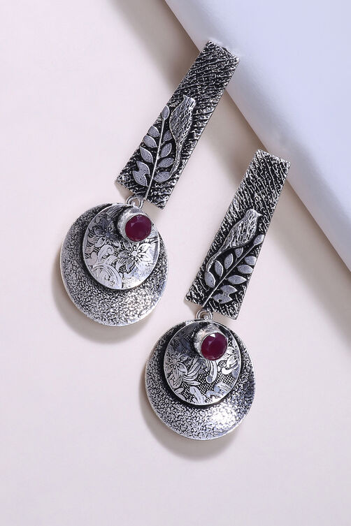Red Metal Brass Earring image number 1
