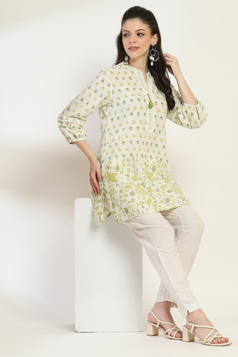 Green Cotton Straight Kurti image number 0